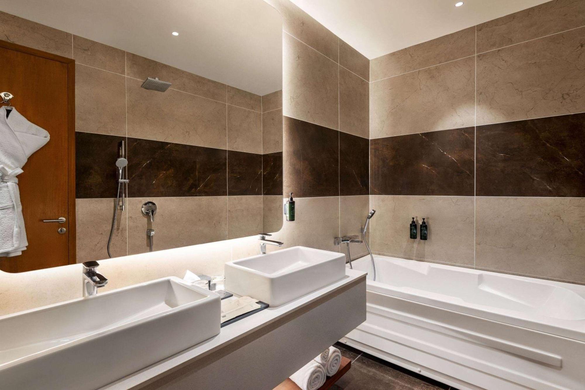 Wyndham Garden Sonipat Murthal المظهر الخارجي الصورة